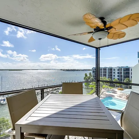 Marco Island Condo With Balcony And Water Views!